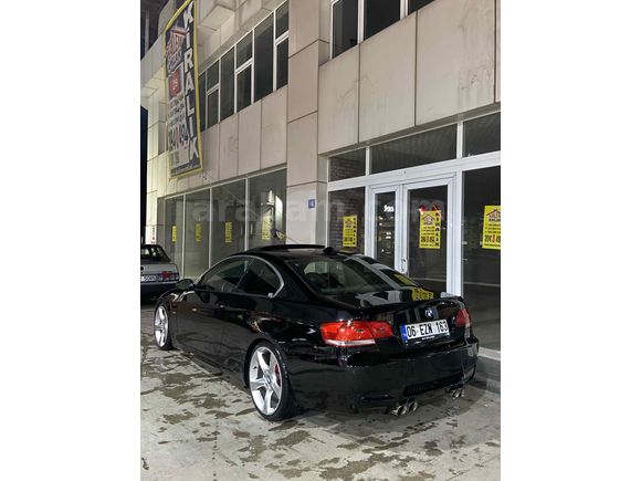 TR’DE TEK E92 328İA USA N52 B30
