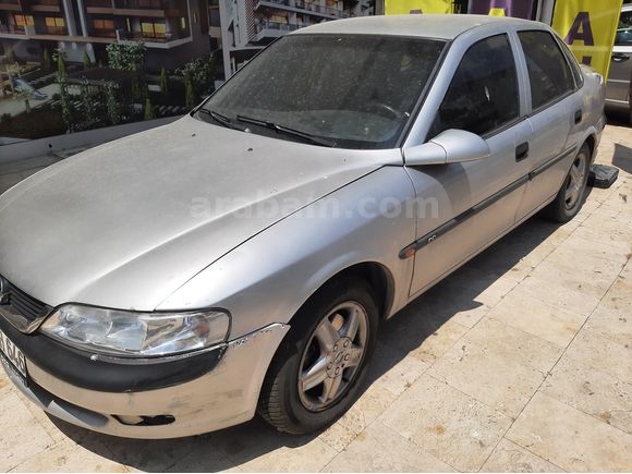 Sahibinden Opel Vectra 2.0 CD 1999 Model Ankara