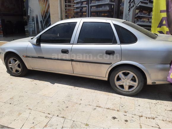 Sahibinden Opel Vectra 2.0 CD 1999 Model Ankara