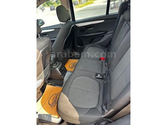 HATASIZ BOYASIZ DEĞİŞENSİZ 65*000KM