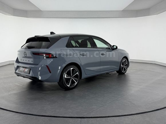 otomobil Opel Astra 1.2 Turbo GS