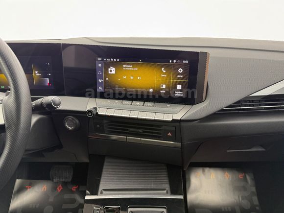 otomobil Opel Astra 1.2 Turbo GS