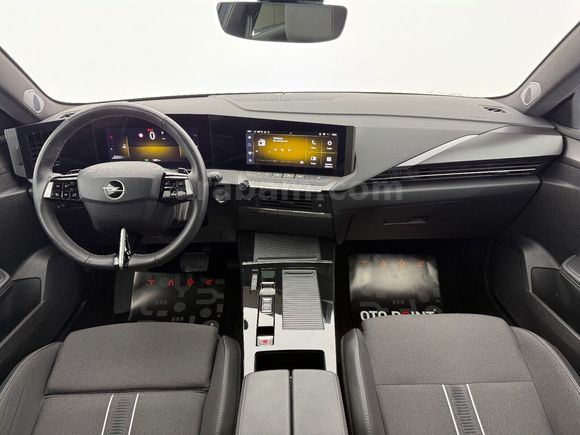 otomobil Opel Astra 1.2 Turbo GS