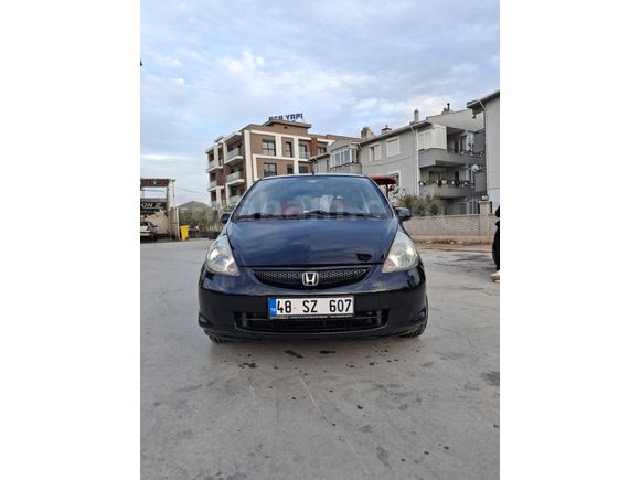 Sahibinden Honda Jazz 1.4 LS 2005 Model