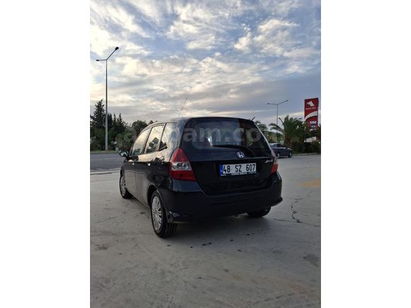 Sahibinden Honda Jazz 1.4 LS 2005 Model