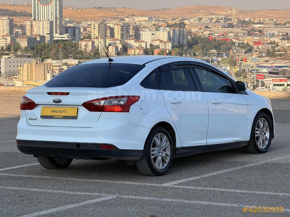 MHG AUTO'DAN FORD FOCUS 1.6 TDCİ TREND