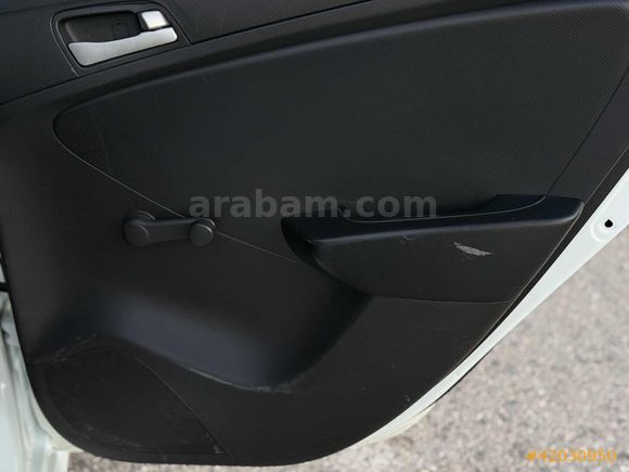 MHG AUTO'DAN HYUNDAİ ACCENT BLUE 1.6 CRDİ KUSURSUZ