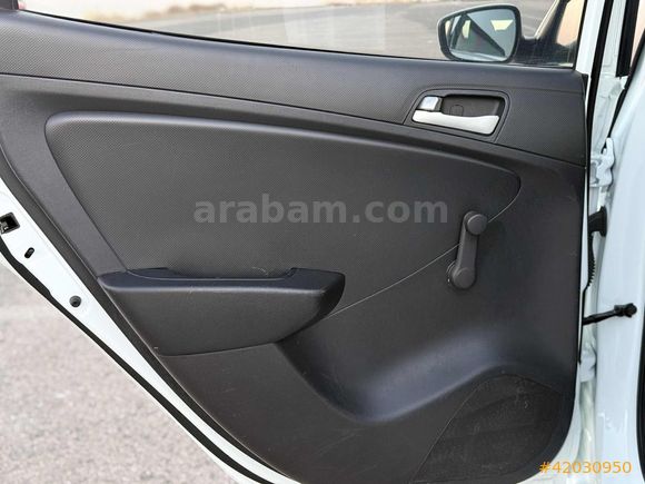 MHG AUTO'DAN HYUNDAİ ACCENT BLUE 1.6 CRDİ KUSURSUZ