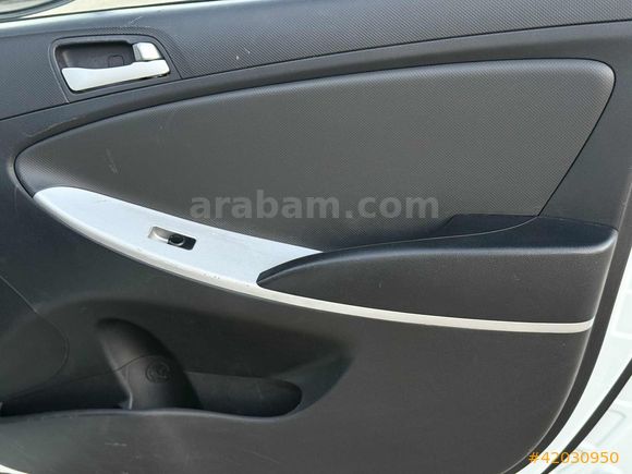 MHG AUTO'DAN HYUNDAİ ACCENT BLUE 1.6 CRDİ KUSURSUZ