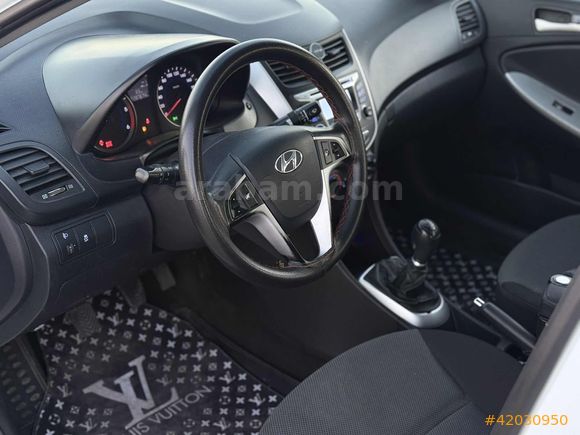 MHG AUTO'DAN HYUNDAİ ACCENT BLUE 1.6 CRDİ KUSURSUZ