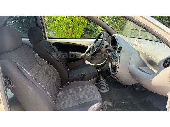 2000 MODEL FORD KA 1.3