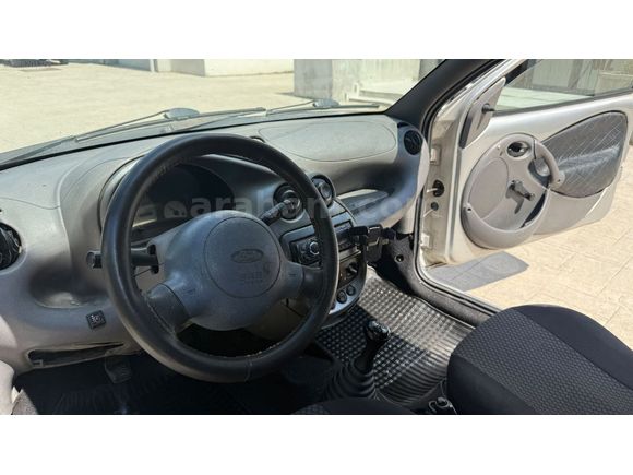 2000 MODEL FORD KA 1.3