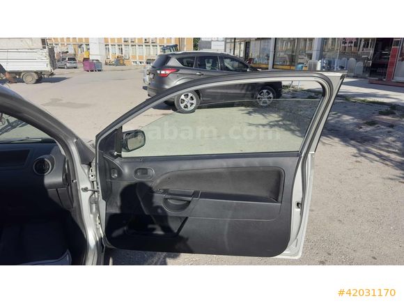 2005 FORD FİESTA