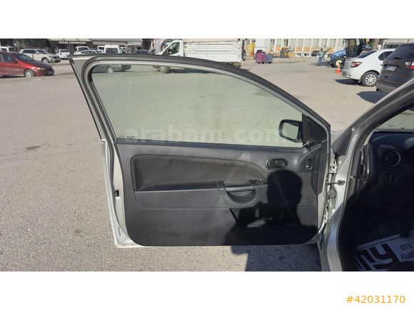 2005 FORD FİESTA