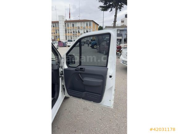 TERMOKİNLİ FORD TRANSİT CONNECT 75 HP