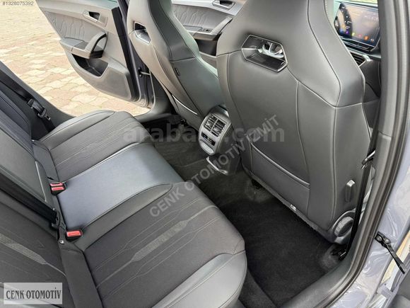 2023 CUPRA LEON 1.5 eTSI Mhev 150 HP BUCKET İLK SAHİBİ BOYASIZ !