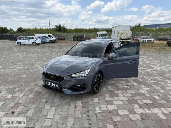 2023 CUPRA LEON 1.5 eTSI Mhev 150 HP BUCKET İLK SAHİBİ BOYASIZ !