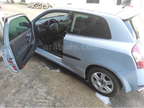 Sahibinden Fiat Stilo 1.6 Dynamic 2003 Model