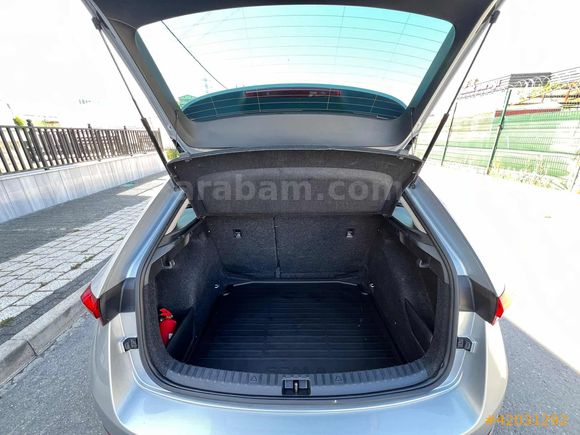 2023 MODEL SKODA SCALA OTOMATİK SERVİS BAKIMLI