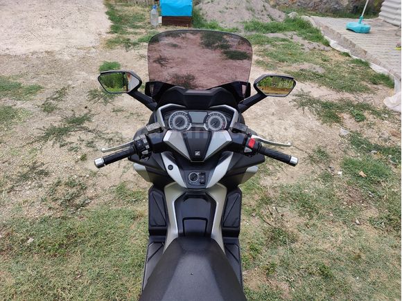 HONDA FORZA 250cc MaxiScooter 15BIN KM DE TAKAS OLUR