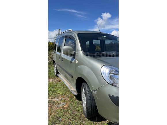 Acil 
Sahibinden Renault Kangoo Multix 1.5 dCi Expression 2011 Model 