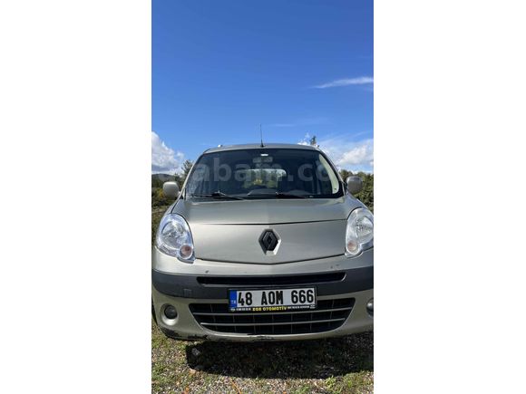 Acil 
Sahibinden Renault Kangoo Multix 1.5 dCi Expression 2011 Model 
