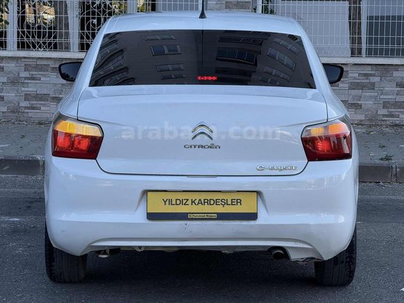 YILDIZ KARDEŞLERDEN