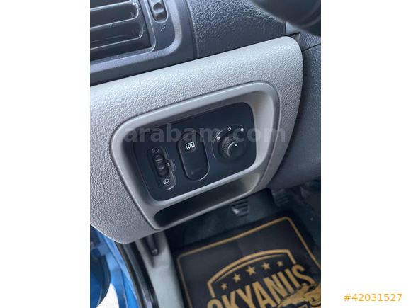 KAYA OTOMOTİVDEN 2003 CLIO 1.4 16 WALF KLIMALI 3 PARÇA BOYALI