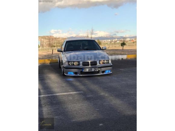 1992 MODEL 3.18i