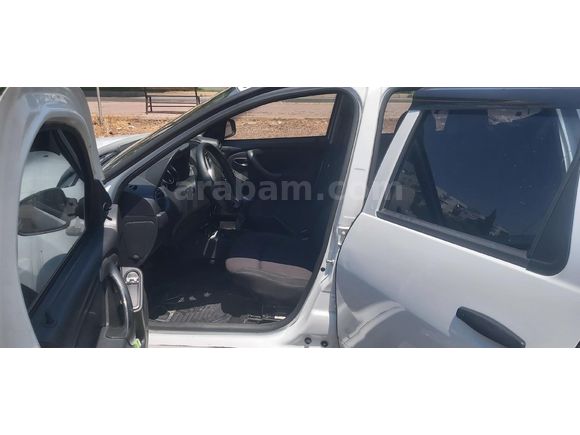 Duster 1.5 dCi Ambiance 2017 yeni direksiyon guncel 2 adet ekspertiz vardir
