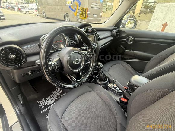 2017 COOPER 1.5 D PEPPER CAM TAVAN LED XENON 165 BİN KMDE K.KART