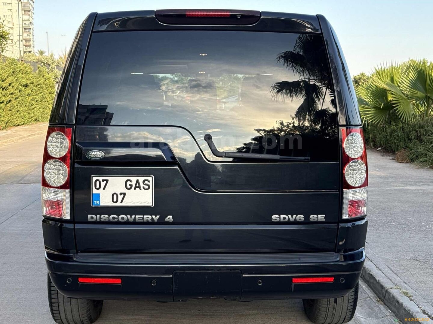 Galeriden Land Rover Discovery 3.0 SDV6 SE 2012 Model Antalya 272.000 km Siyah 5