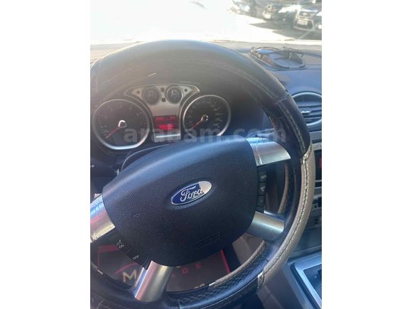 Sahibinden Ford Focus 1.6 Titanium 2008 Model  352.000 km Gri