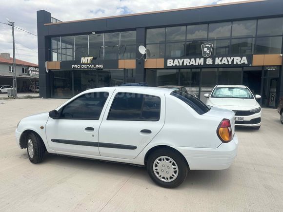 Galeriden Renault Clio 1.4 RNA 2001 Model Yozgat