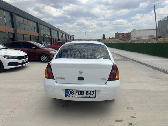 Galeriden Renault Clio 1.4 RNA 2001 Model Yozgat