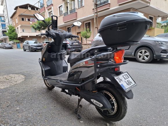 Arora ZR5 (Telefon tutacağı hediyeli)