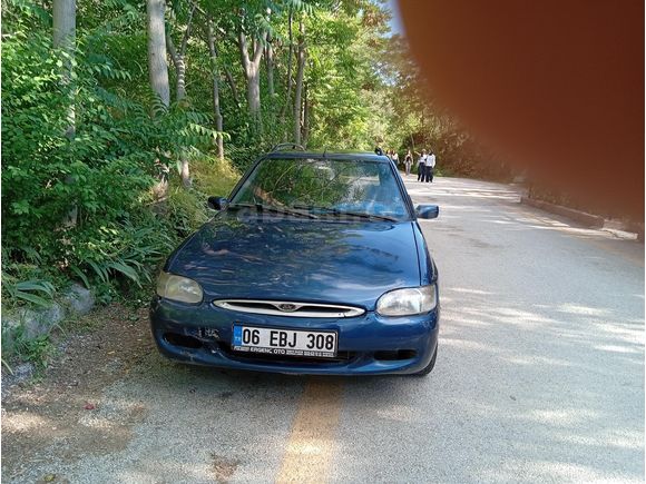 Sahibinden Ford Escort 1.6 Classic 1999 Model