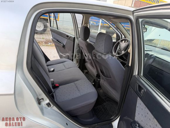 AKÇADAN 2006 MODEL ORJİNAL KLİMALI LPG'Lİ HYUNDAİ GETZ