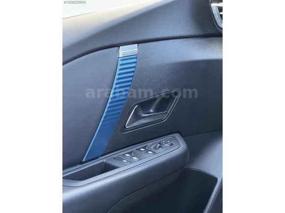 YILDIZ MOTORS | 2023 CİTROEN E C4X KABLOSUZ ŞARJ+ELEKTRİK KOLTUK