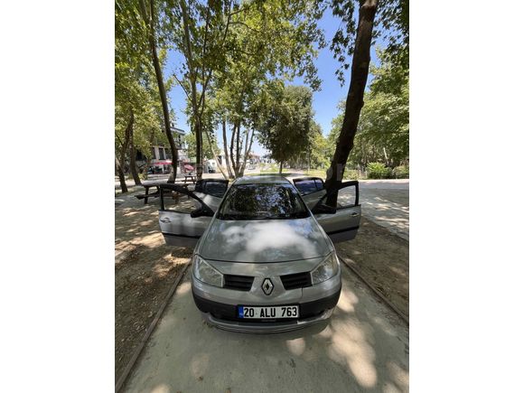 Sahibinden Renault Megane 1.6 Dynamique 2004 Model 
