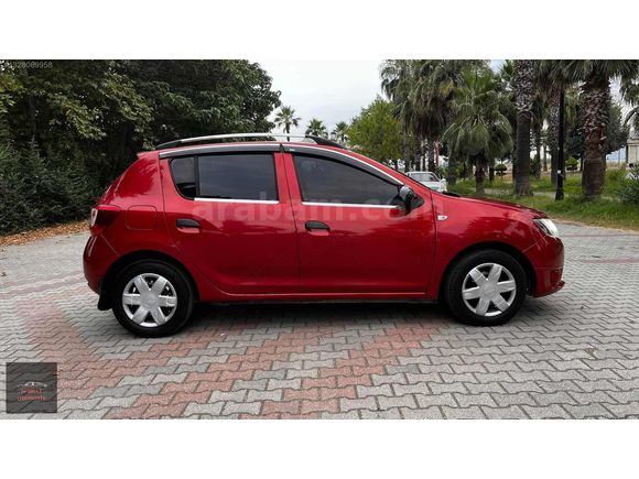 2013 / DACİA SANDERO 1.2 AMBİANCE / TEK PARÇA BOYALI DEĞİŞENSİZ
