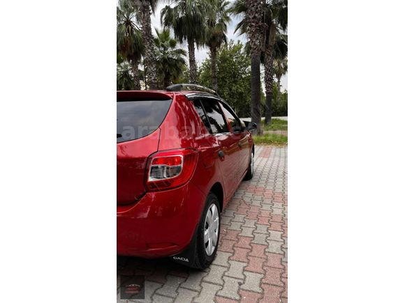 2013 / DACİA SANDERO 1.2 AMBİANCE / TEK PARÇA BOYALI DEĞİŞENSİZ