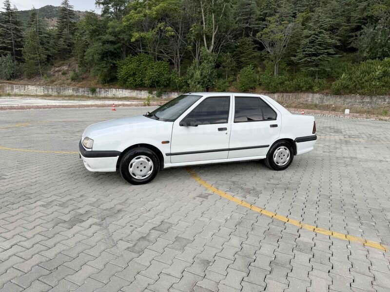 Galeriden Renault R 19 1.6 Europa RNE 1999 Model Isparta 219.000 km Beyaz