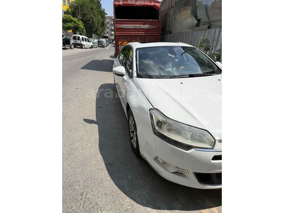 Sahibinden Citroen C5 1.6 e-HDi Executive 2013 Model 