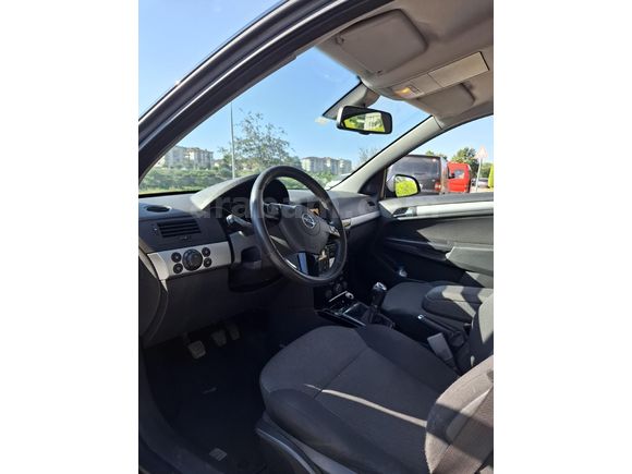 Sahibinden Opel Astra 1.6 Enjoy 111.Yıl 2012 Model