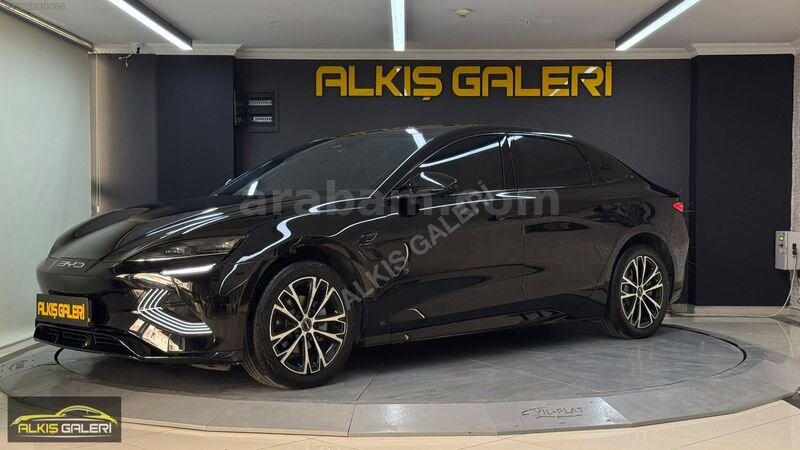 Galeriden BYD Seal Design 2025 Model İstanbul 18.000 km Siyah
