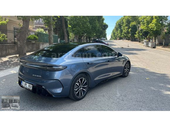 BOYASIZ. 11.000 KM DE . İÇİ BEJ