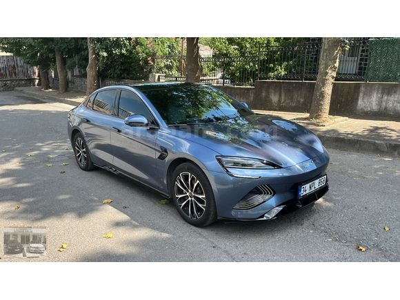 BOYASIZ. 11.000 KM DE . İÇİ BEJ