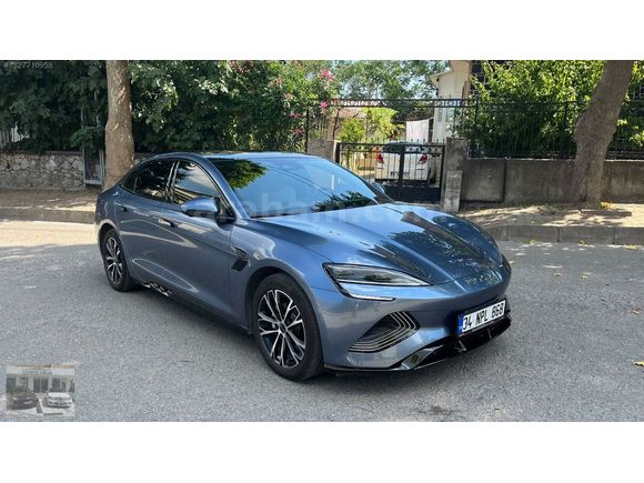 BOYASIZ. 11.000 KM DE . İÇİ BEJ