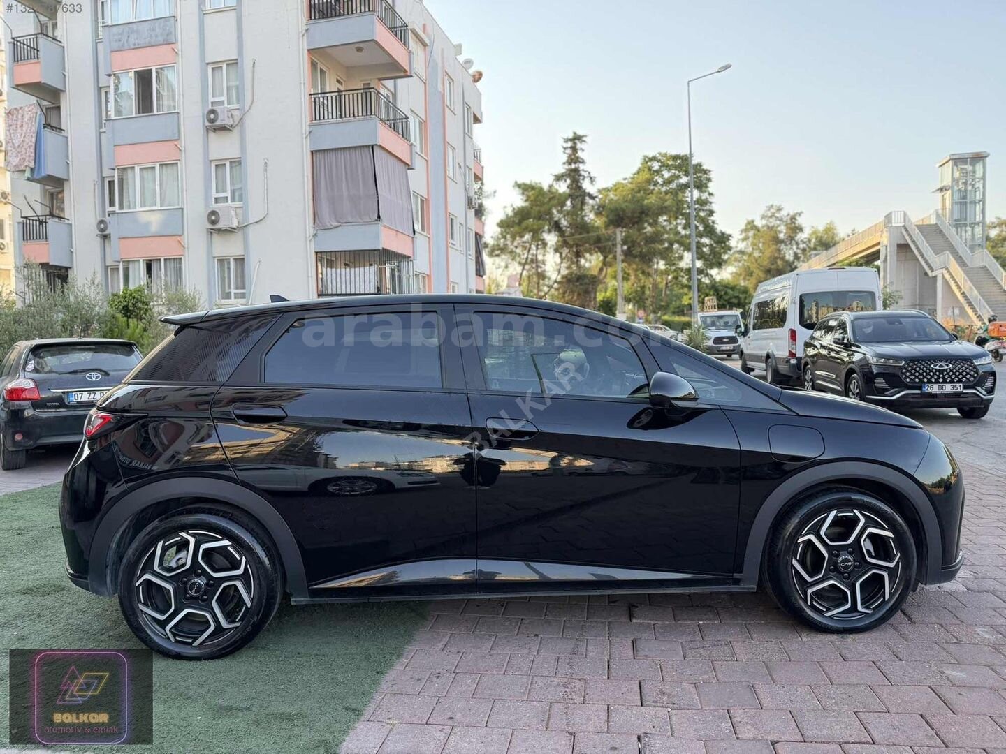 Galeriden BYD Dolphin Design 2025 Model Antalya 28.000 km Siyah 4